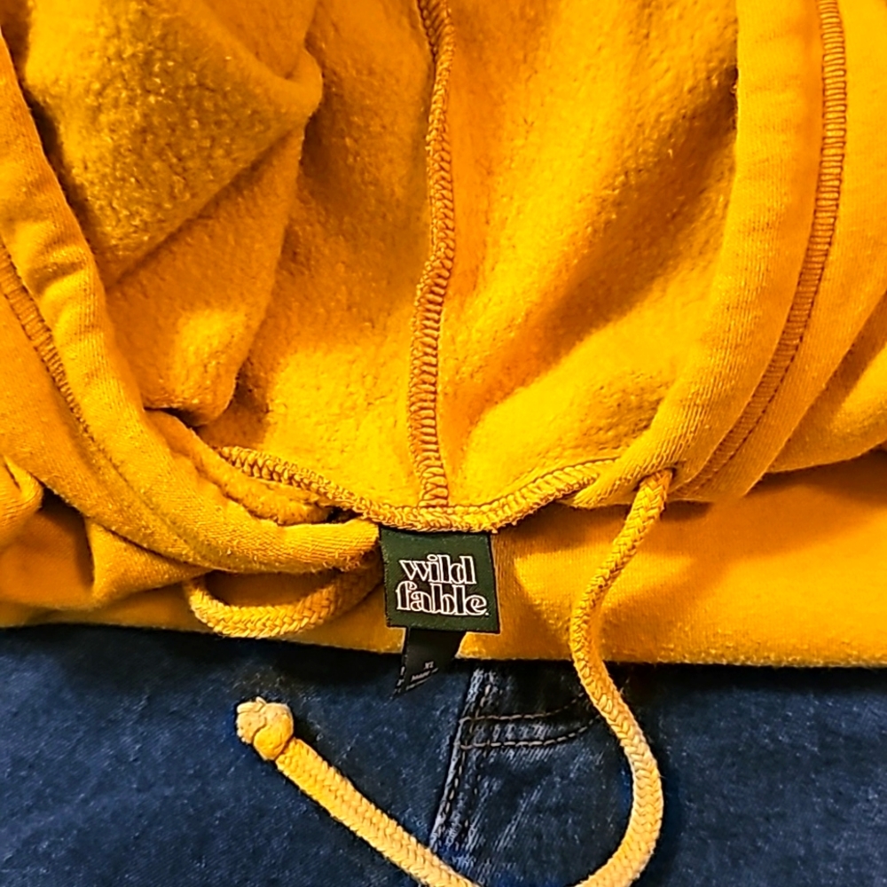 Men's Michael Kors hoodie and Jean set